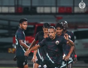 रोहित आबद्द पर्सिजा पराजित